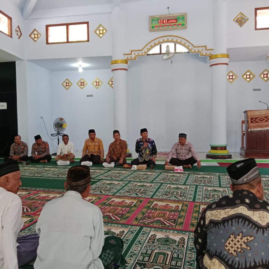 Safari Jum'at Kabupaten Kulon Progo di Masjid Muqorrobin Padukuhan Kutogiri Kalurahan Sidomulyo